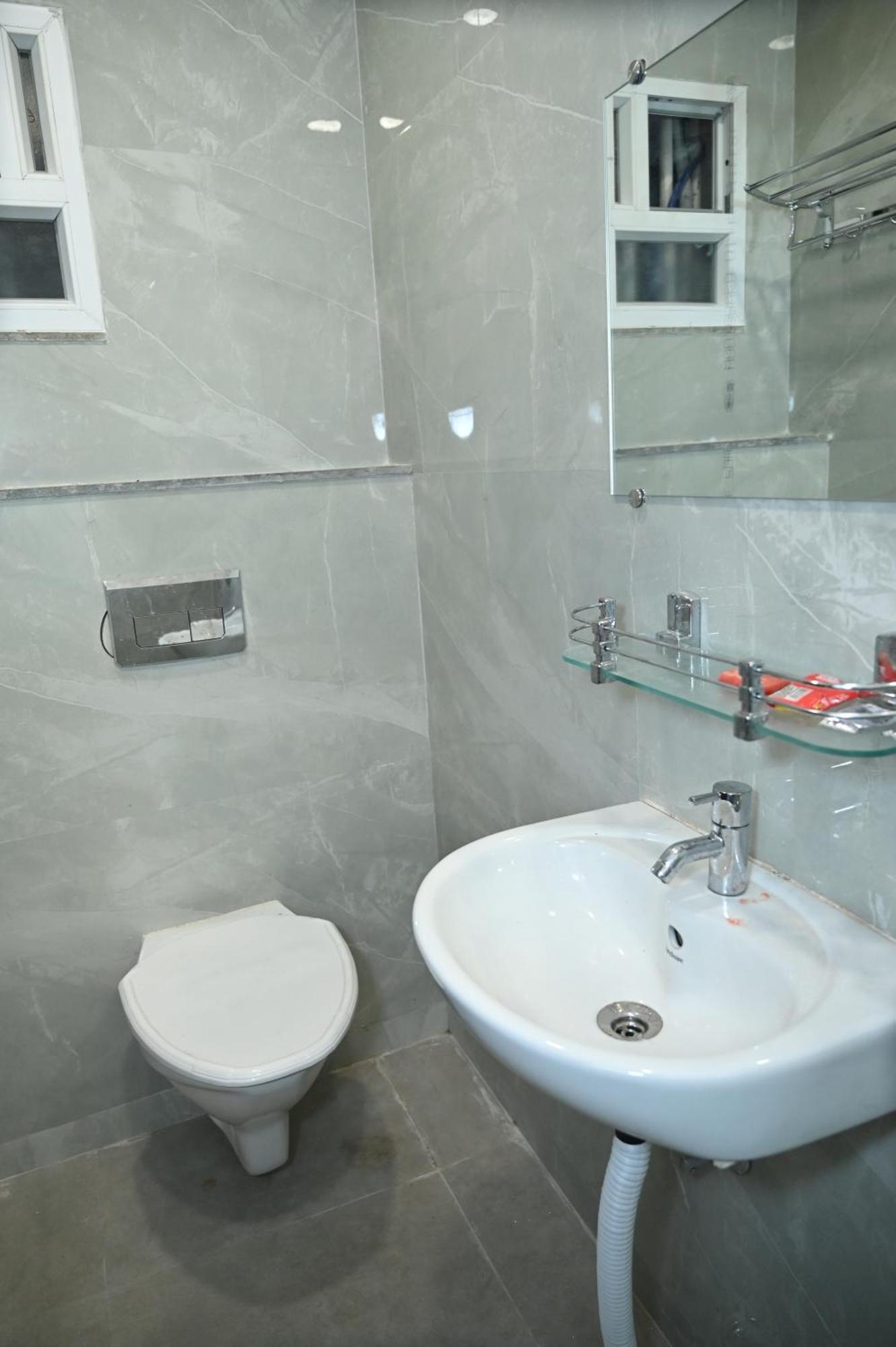 Hotel Royal Radiant Ранчі Екстер'єр фото