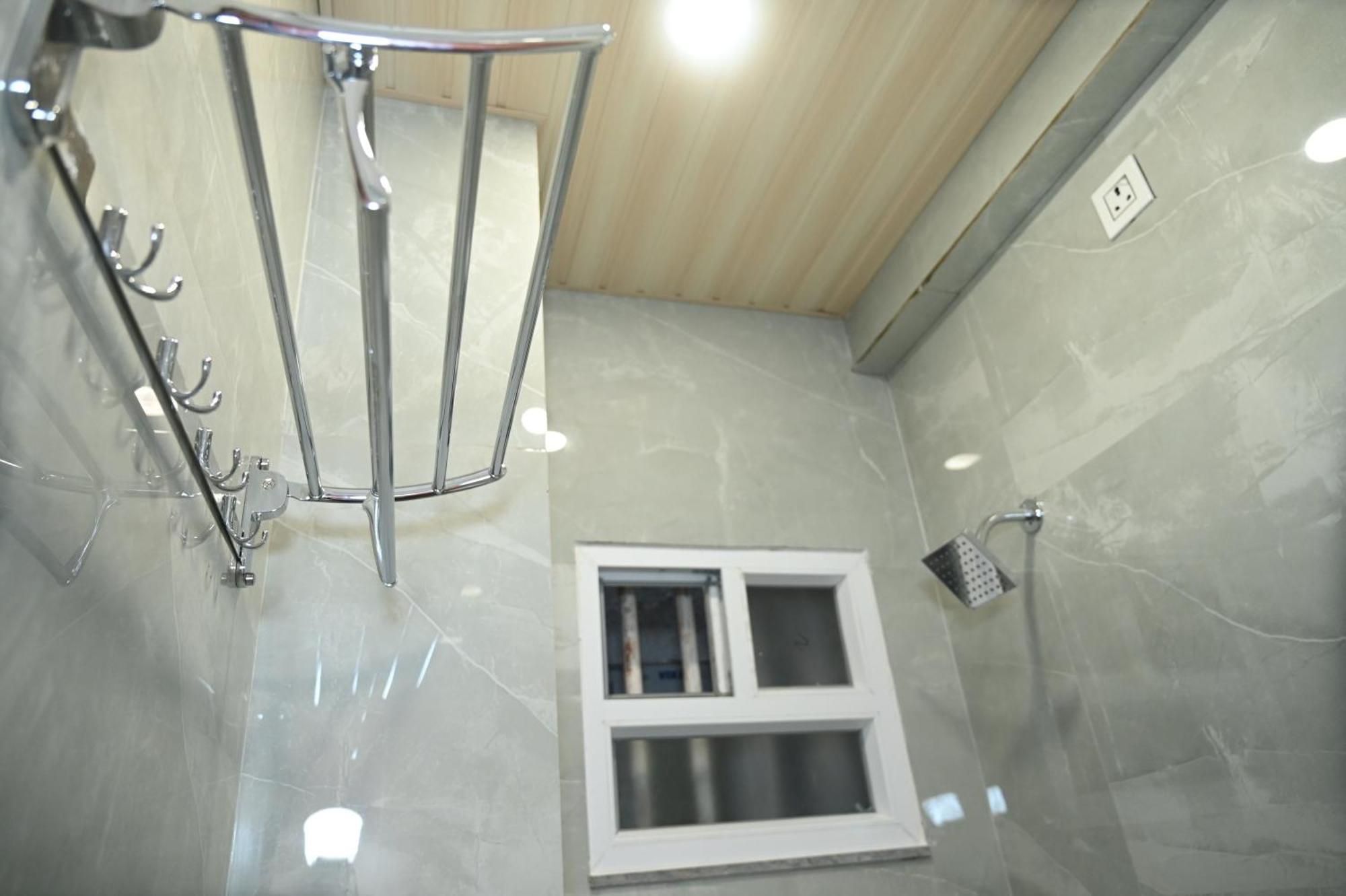 Hotel Royal Radiant Ранчі Екстер'єр фото