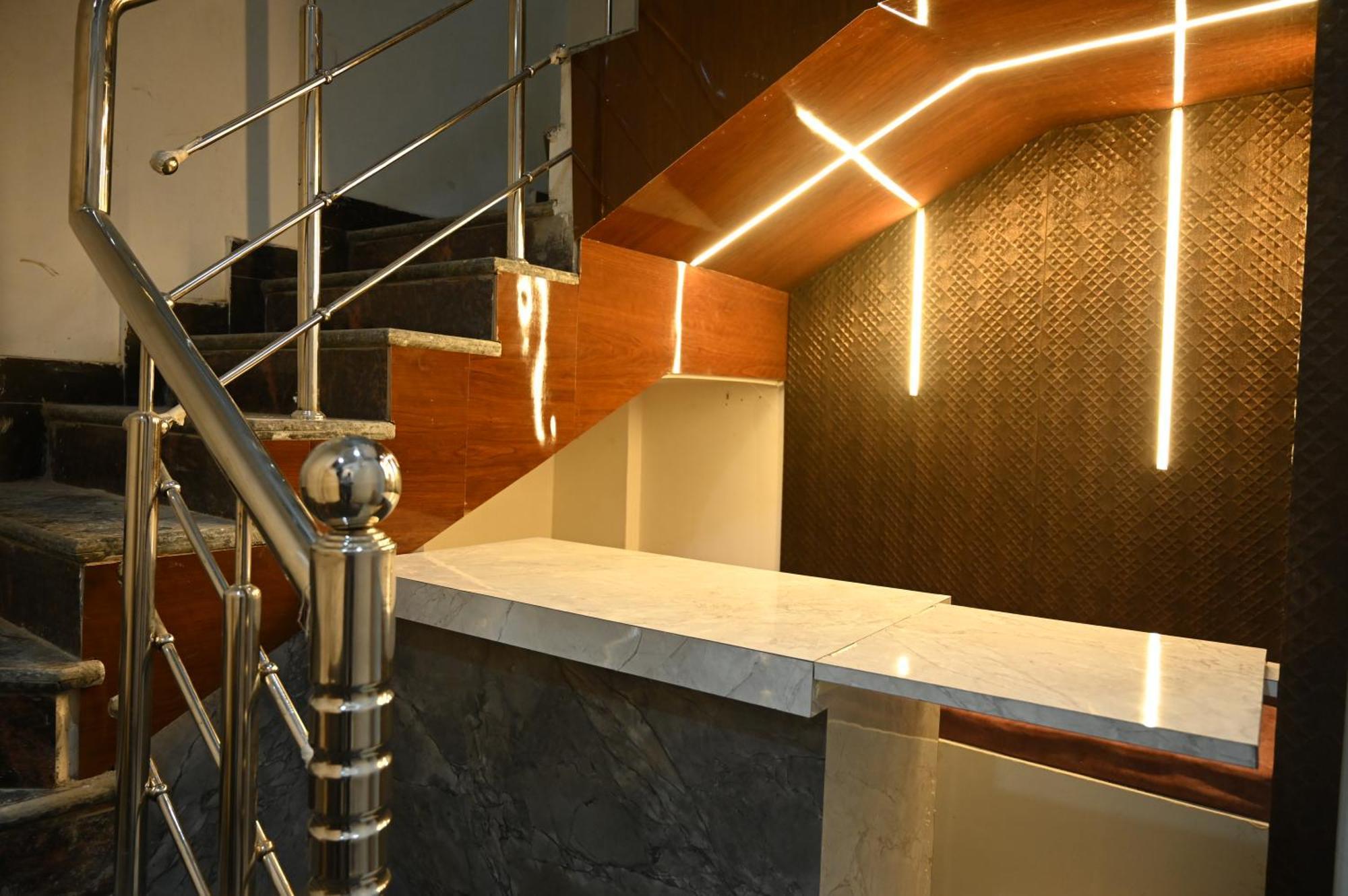 Hotel Royal Radiant Ранчі Екстер'єр фото